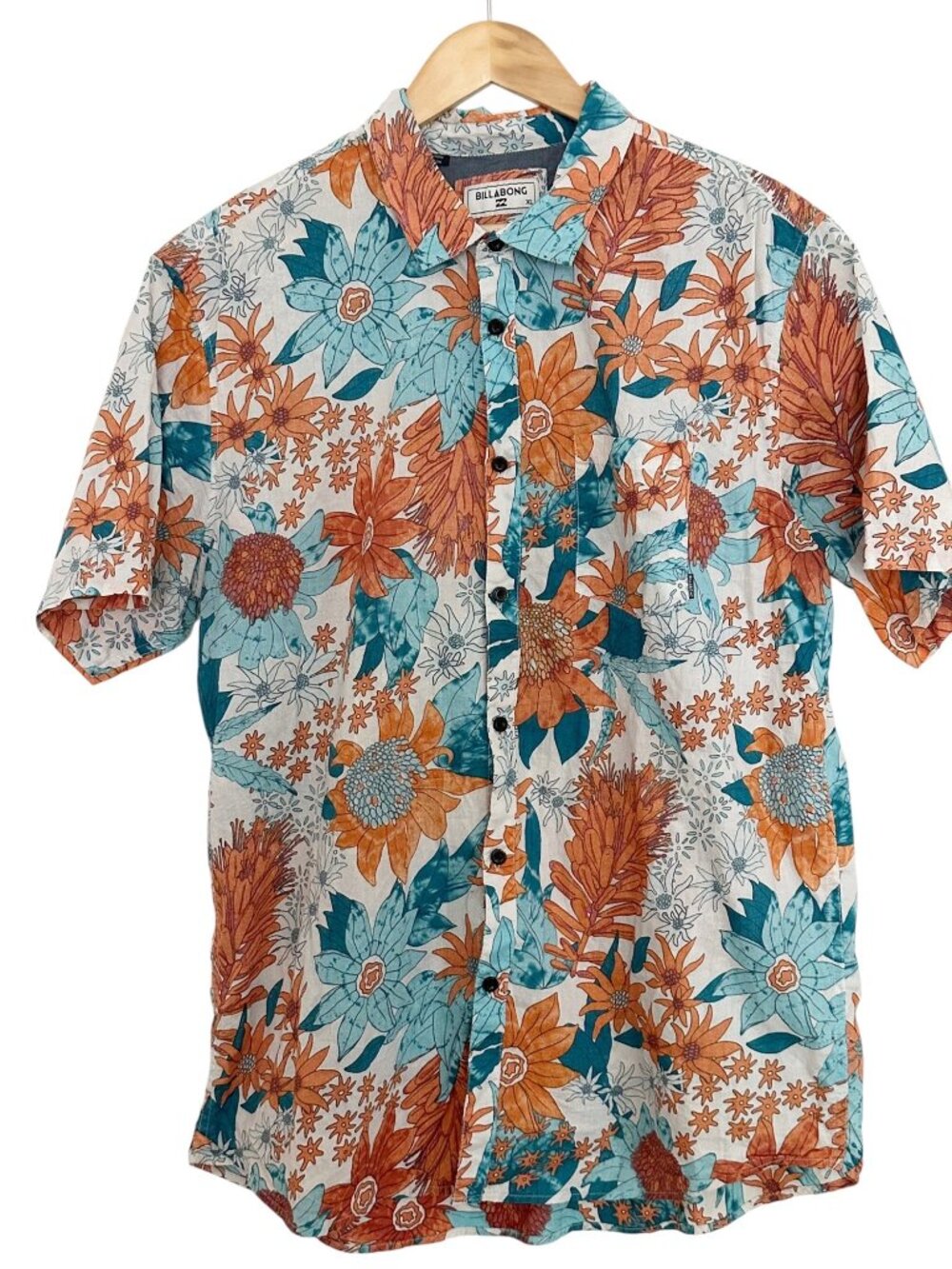 Billabong Shirt XL Button Up Short Sleeve Floral Hawaiian Tropical Tailored Fit